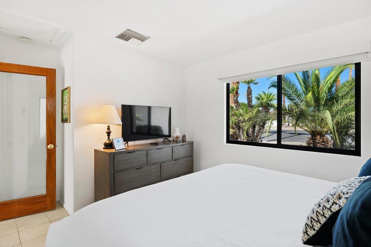 Los Compadres Oasis - 5 Bedroom Palm Springs Eksteriør bilde